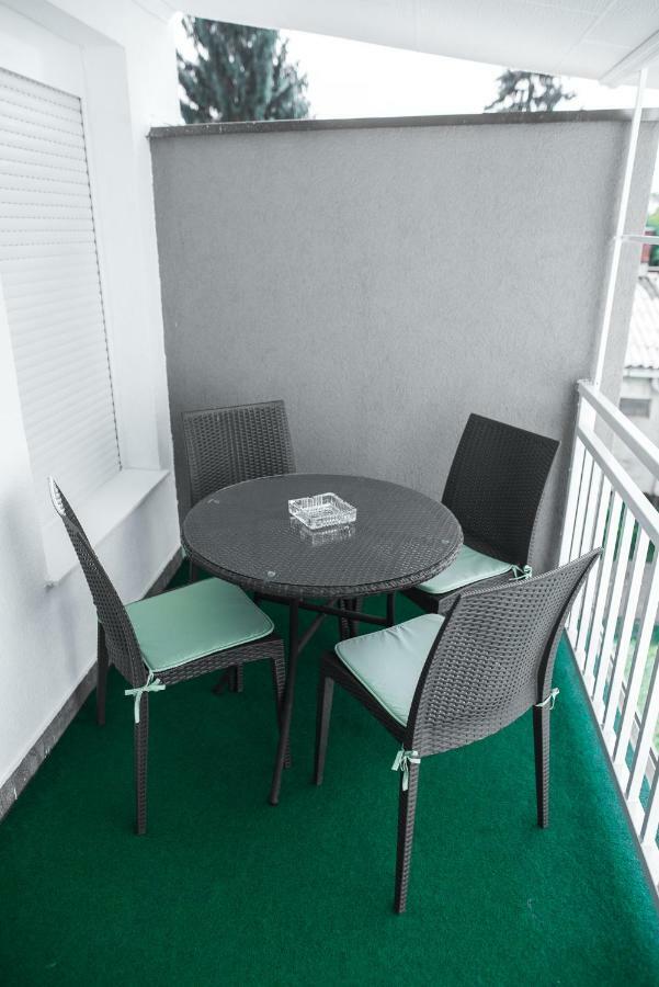 Ðakovo Apartman "Joka" מראה חיצוני תמונה