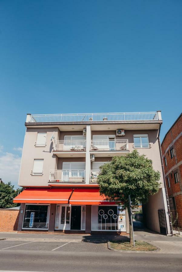 Ðakovo Apartman "Joka" מראה חיצוני תמונה